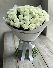 Букет 35 Белых роз в Гостилицы