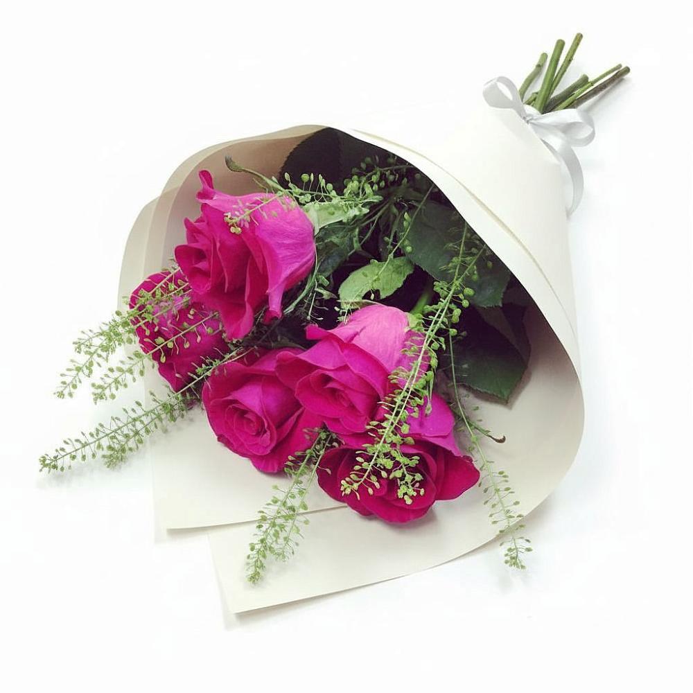 Букет цветов из: Розы в Гостилицы