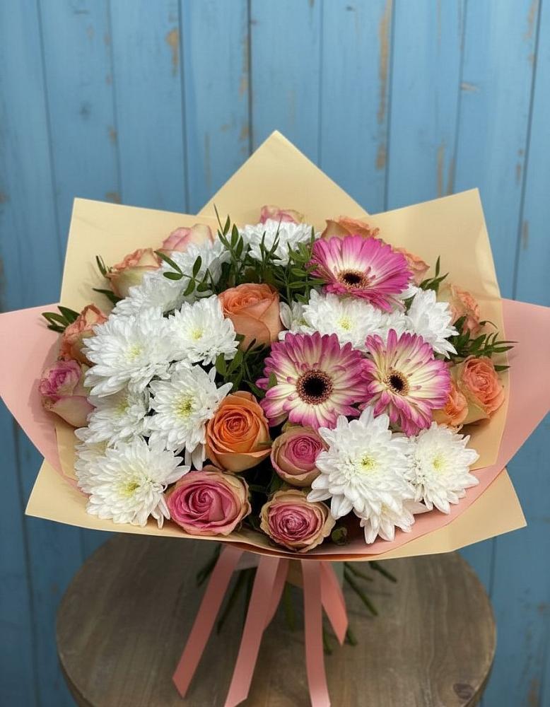 Букет цветов из: Розы, Герберы и Хризантемы в Гостилицы