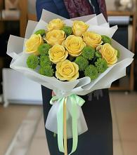 Букет цветов из:  Хризантемы и Розы #REPLACE_PRED# Гостилицы