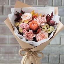 Букет цветов из:  Гвоздики, Хризантемы и Розы в Гостилицы
