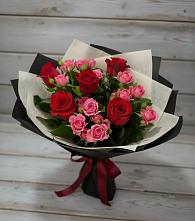 Букет цветов из:  Розы в Гостилицы