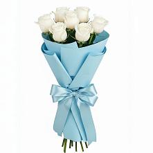 Букет 7 белых роз Проуд в Гостилицы