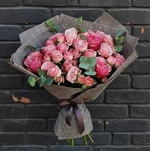 Букет цветов из:  Розы в Гостилицы